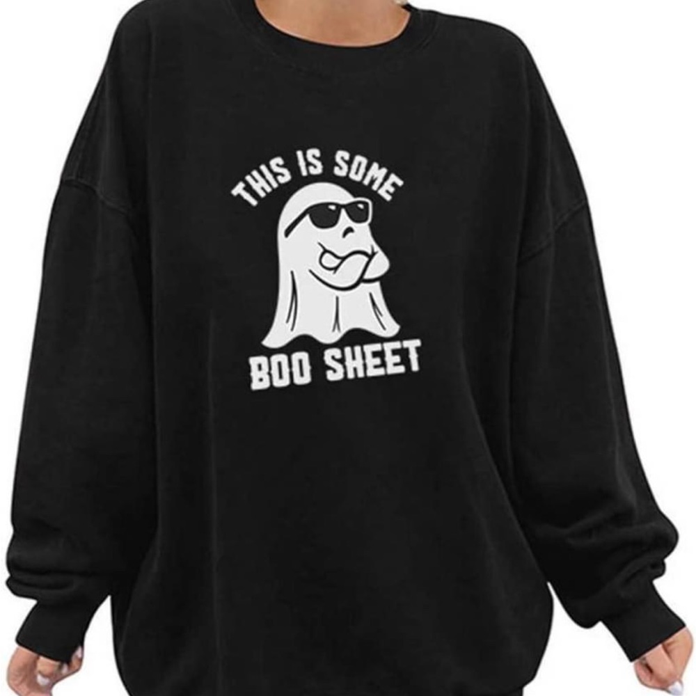 This is boo sheet screw neck hoodies x2